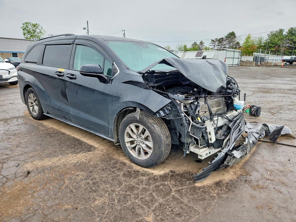 Продаж на аукціоні авто 2022 Toyota Sienna, vin: 5TDKRKEC3NS096787, номер лоту: 53322116