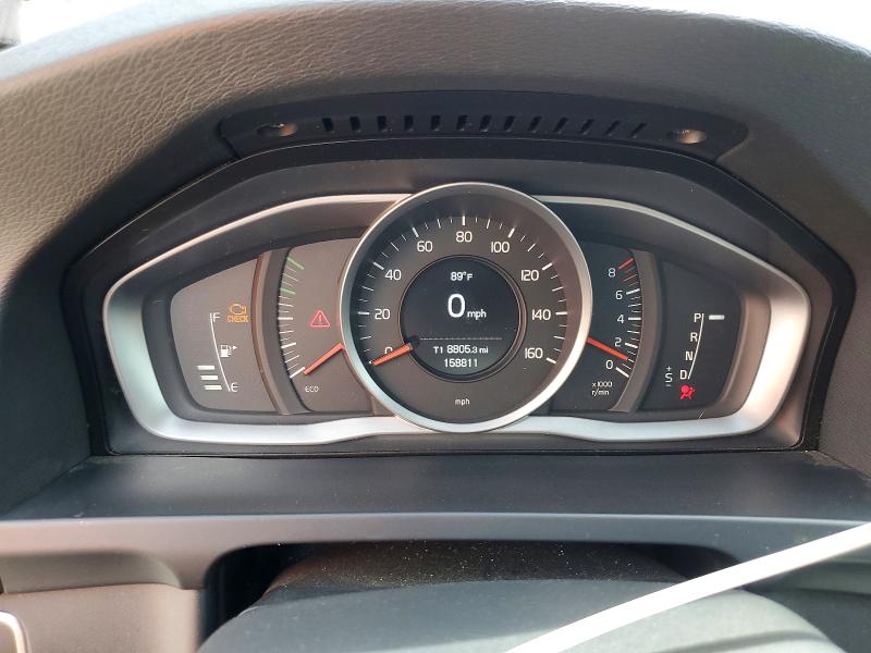 2017 Volvo V60 მანქანა იყიდება აუქციონზე, vin: YV140MEJ3H1345422, აუქციონის ნომერი: 52710586