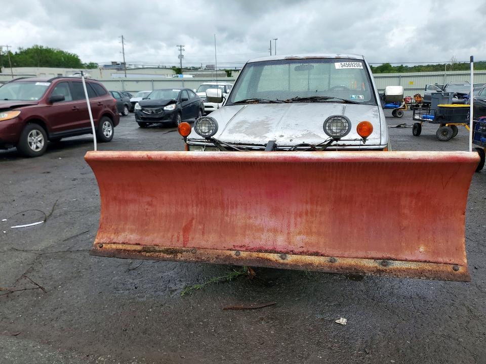 54569206 :رقم المزاد ، 1GCDK14K1JZ328313 vin ، 1988 Chevrolet Gmt-400 مزاد بيع