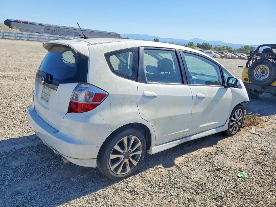 Продажа на аукционе авто 2013 Honda Fit, vin: JHMGE8H5XDC073328, номер лота: 53831706