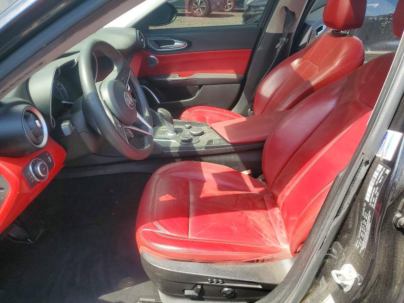 53578126 :رقم المزاد ، ZARFAEDN9J7594502 vin ، 2018 Alfa Romeo Giulia مزاد بيع