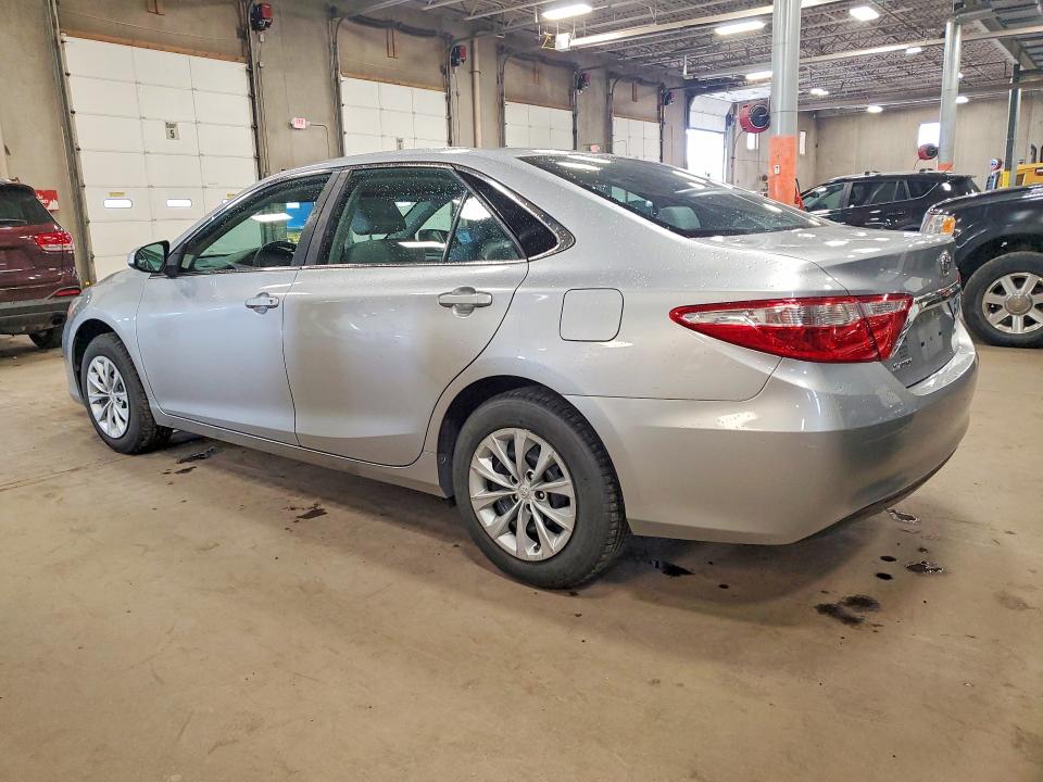 52848666 :رقم المزاد ، 4T1BF1FK1HU276371 vin ، 2017 Toyota Camry مزاد بيع