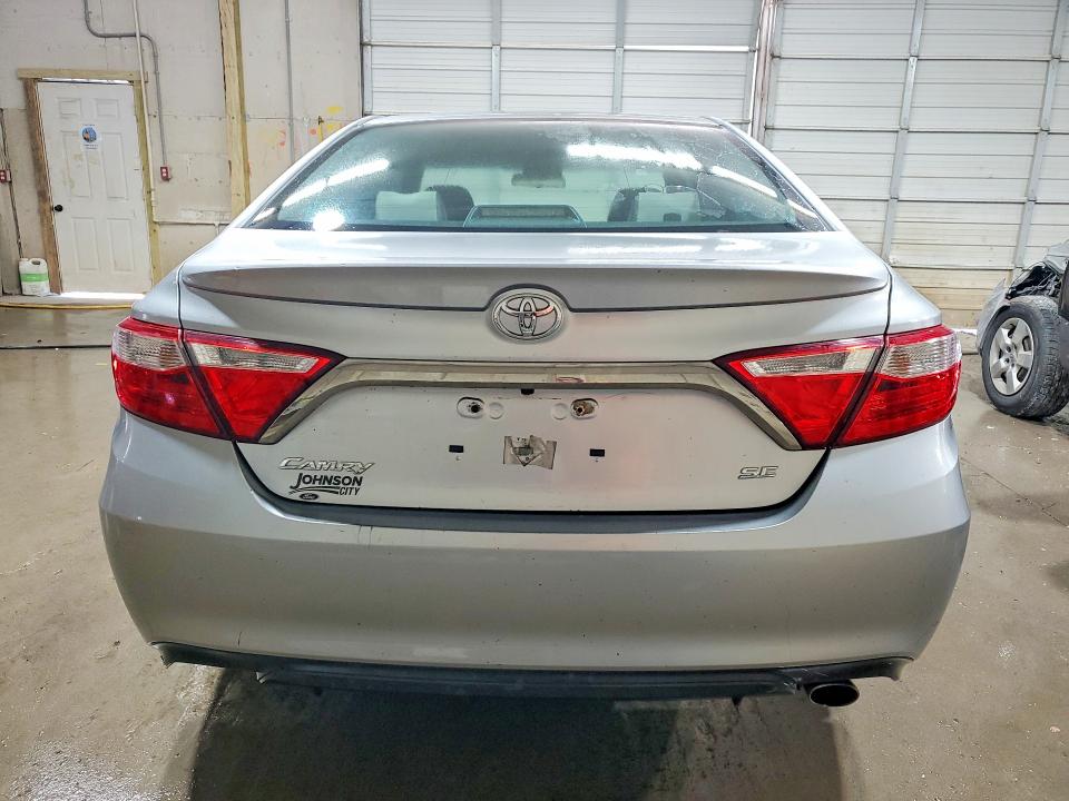 54141866 :رقم المزاد ، 4T1BF1FK3HU359977 vin ، 2017 Toyota Camry مزاد بيع