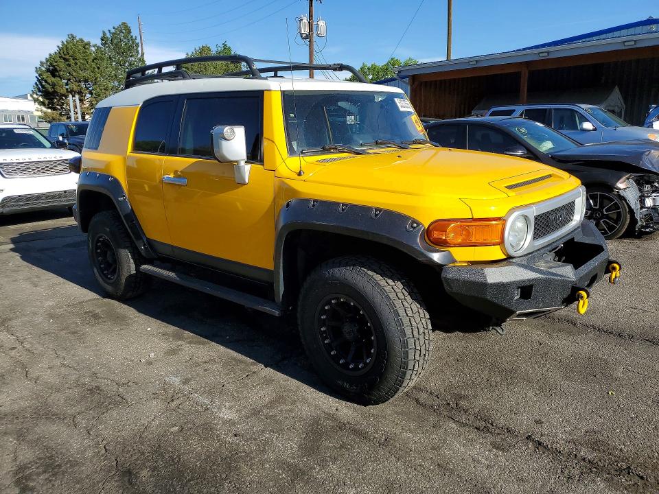 2008 Toyota Fj Cruiser მანქანა იყიდება აუქციონზე, vin: JTEBU11F08K055646, აუქციონის ნომერი: 53233556