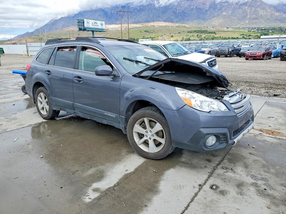 Auction sale of the 2014 Subaru Outback, vin: 4S4BRDKC8E2321675, lot number: 52331746