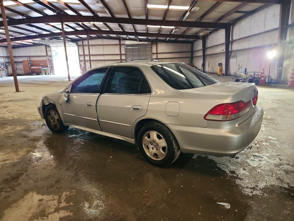 Продажа на аукционе авто 2002 Honda Accord, vin: 1HGCG16522A081440, номер лота: 52601346