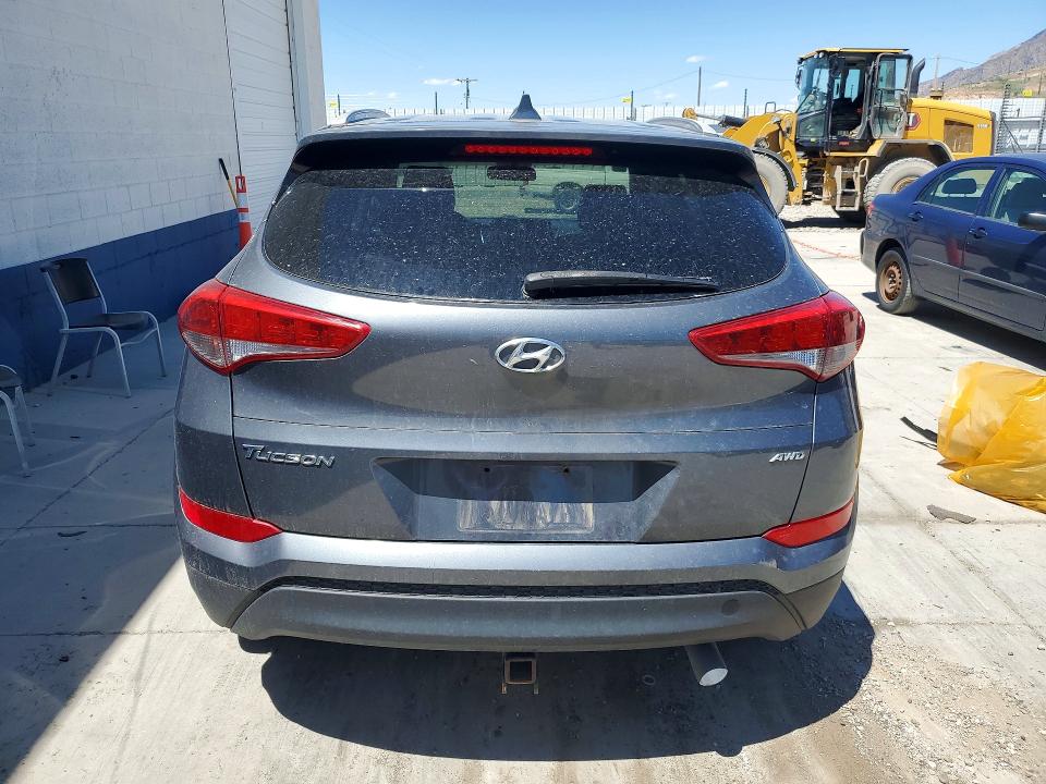 2018 Hyundai Tucson მანქანა იყიდება აუქციონზე, vin: KM8J3CA47JU747535, აუქციონის ნომერი: 53940346