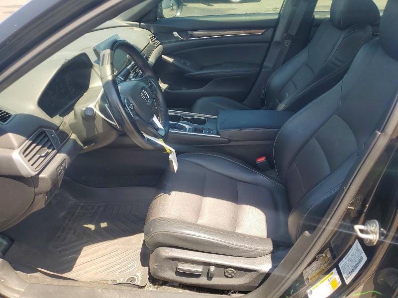 51820876 :رقم المزاد ، 1HGCV1F34JA159980 vin ، 2018 Honda Accord مزاد بيع