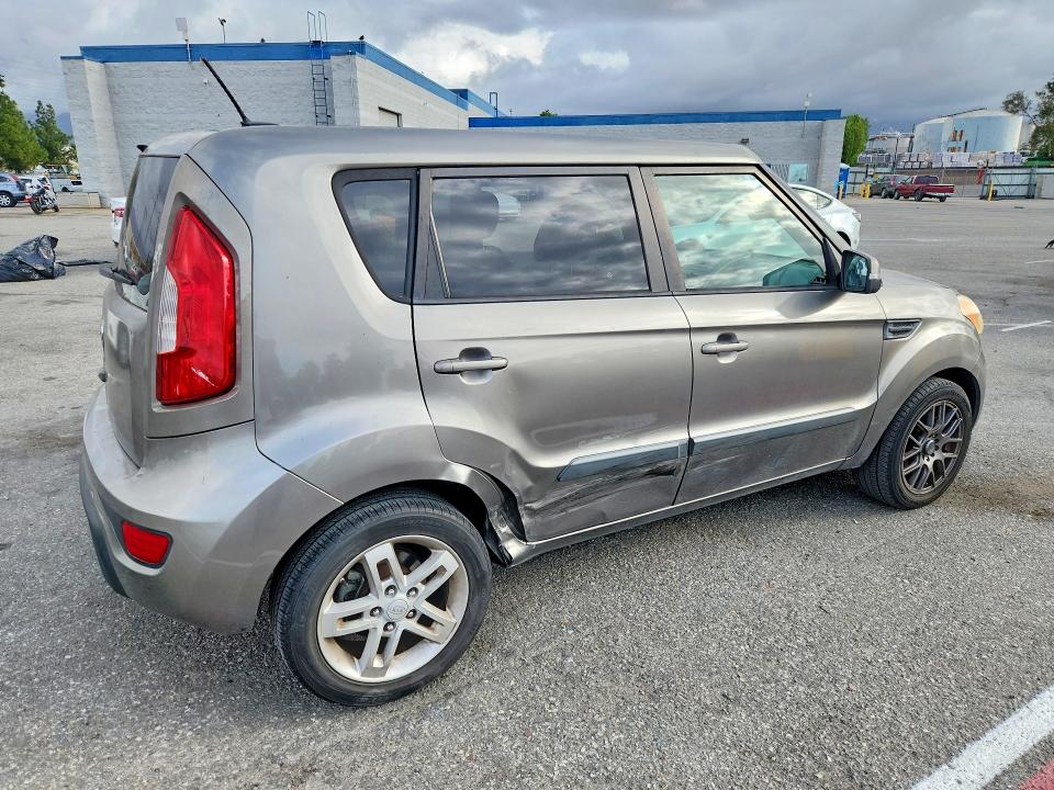 2012 Kia Soul მანქანა იყიდება აუქციონზე, vin: KNDJT2A61C7451458, აუქციონის ნომერი: 54894976