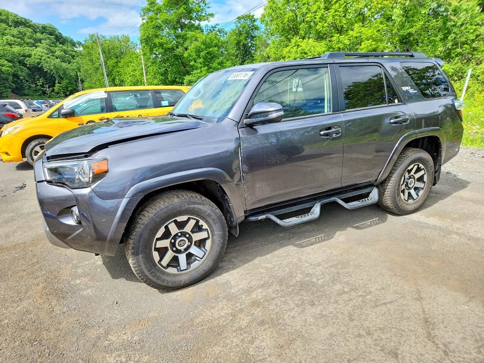 55501716 :رقم المزاد ، JTERU5JR3P6117046 vin ، 2023 Toyota 4runner مزاد بيع