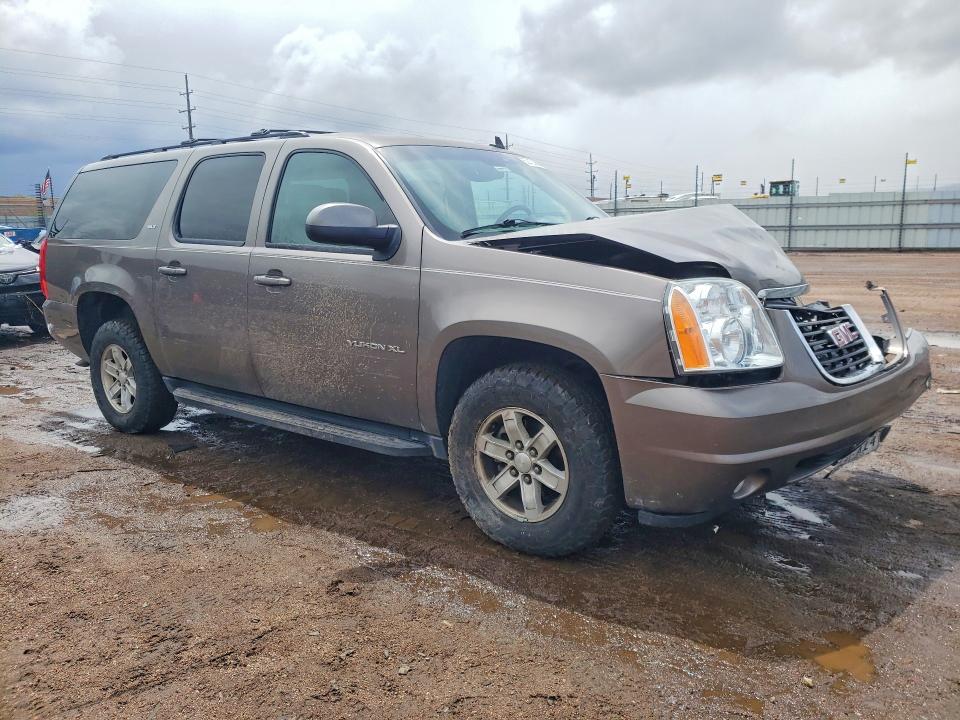 52103856 :رقم المزاد ، 1GKS2KE7XDR303782 vin ، 2013 Gmc Yukon Xl مزاد بيع
