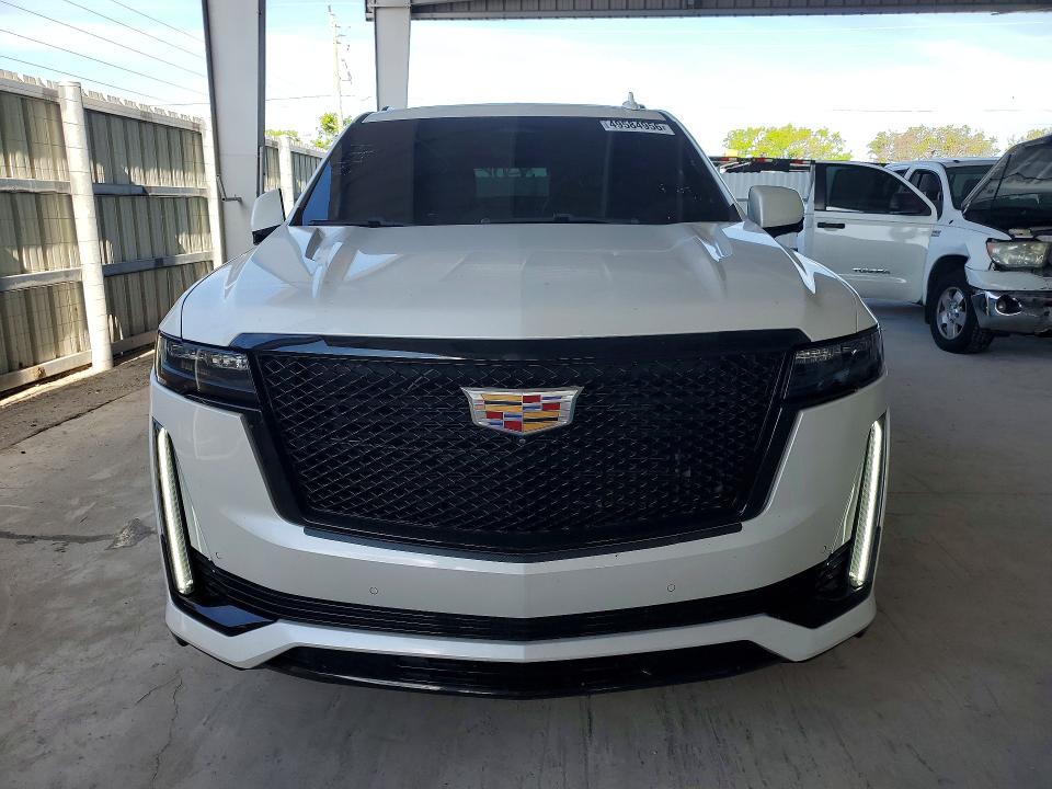 49584956 :رقم المزاد ، 1GYS4FKL3NR297883 vin ، 2022 Cadillac Escalade مزاد بيع