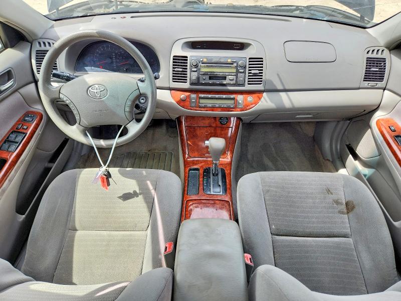 2005 Toyota Camry მანქანა იყიდება აუქციონზე, vin: 4T1BE30K05U032410, აუქციონის ნომერი: 54417006