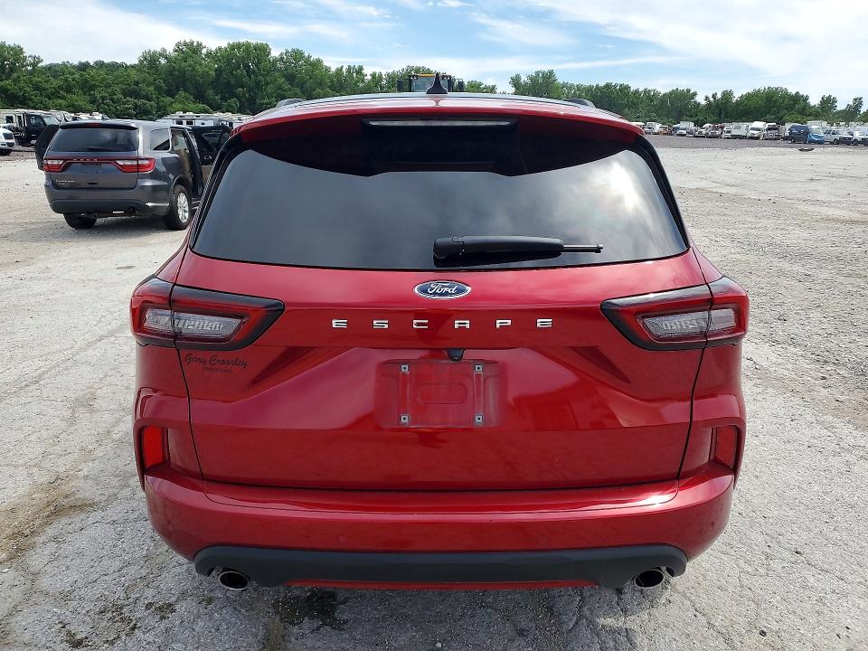 54600326 :رقم المزاد ، 1FMCU0MN3PUB43580 vin ، 2023 Ford Escape مزاد بيع