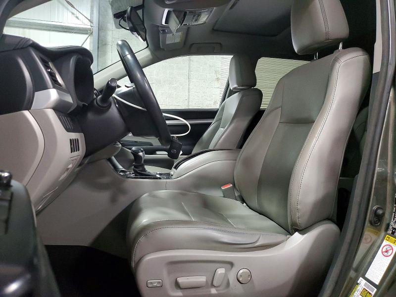 Продажа на аукционе авто 2016 Toyota Highlander, vin: 5TDJKRFH2GS300212, номер лота: 53066076