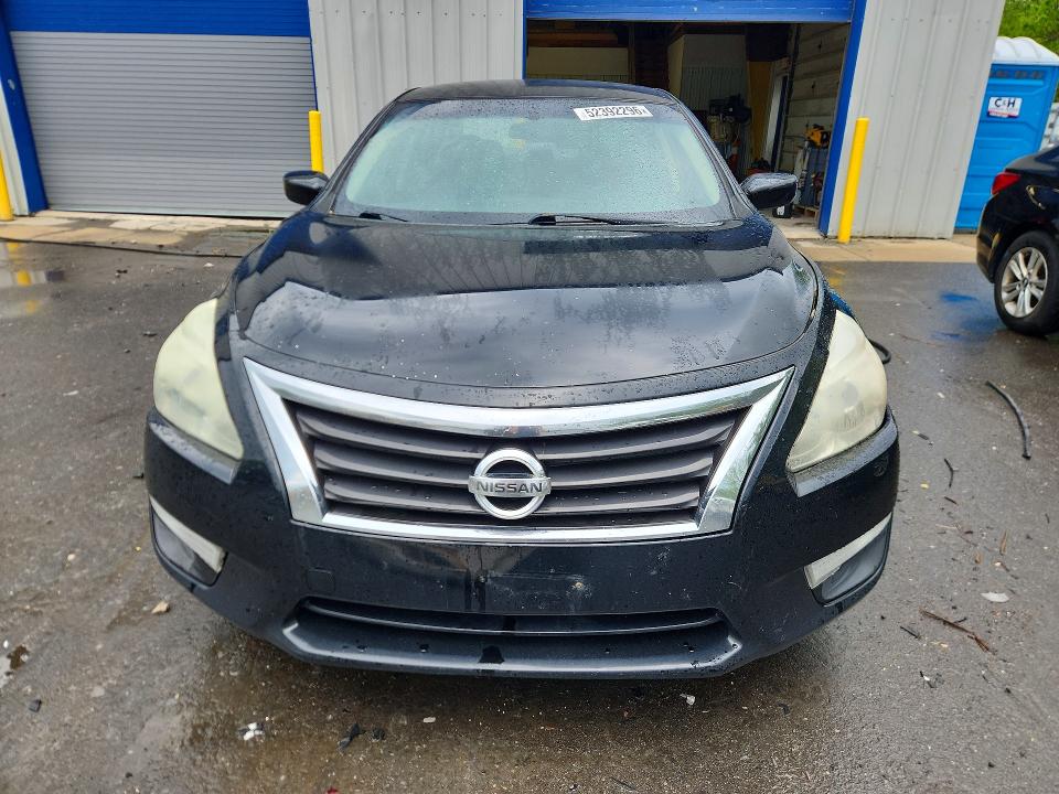 2015 Nissan Altima მანქანა იყიდება აუქციონზე, vin: 1N4AL3AP2FN396040, აუქციონის ნომერი: 52392296