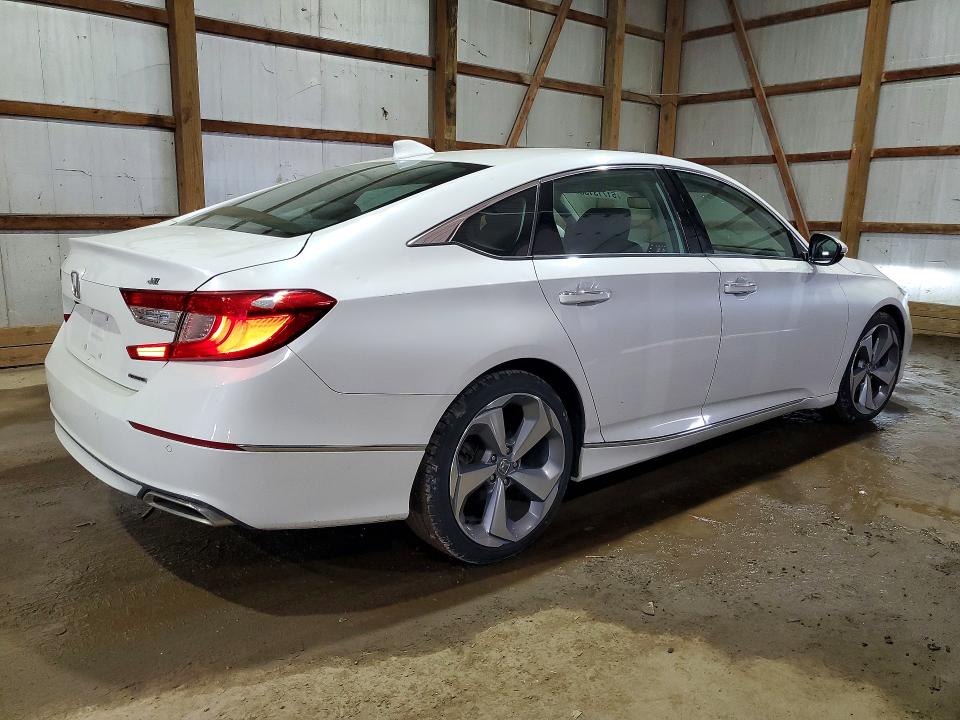 Aukcja sprzedaży 2018 Honda Accord, vin: 1HGCV1F90JA109582, numer aukcji: 51713136