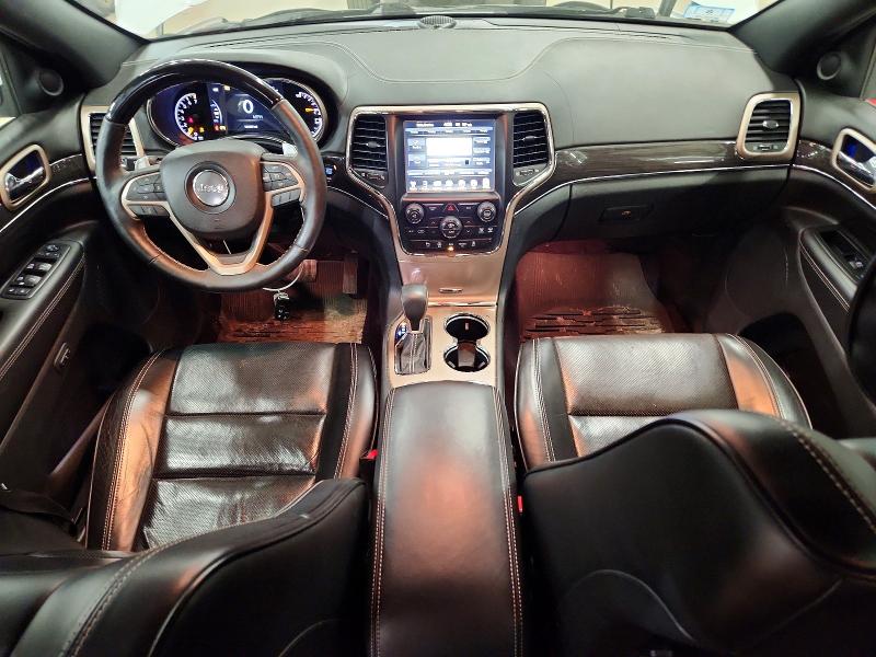 55367206 :رقم المزاد ، 1C4RJFCG8HC693765 vin ، 2017 Jeep Grand Cherokee مزاد بيع