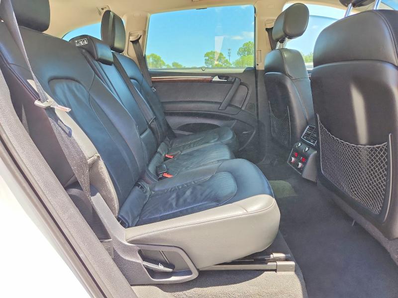 Продажа на аукционе авто 2015 Audi Q7, vin: WA1LGAFE4FD023598, номер лота: 52999256