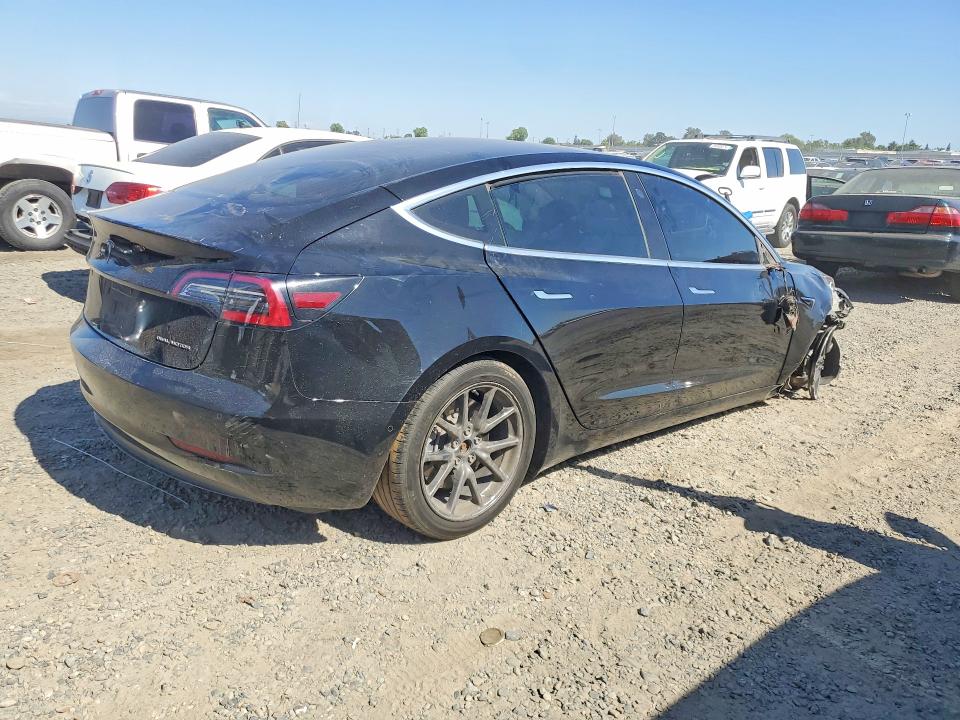 2018 Tesla Model 3 მანქანა იყიდება აუქციონზე, vin: 5YJ3E1EB1JF182096, აუქციონის ნომერი: 54790966