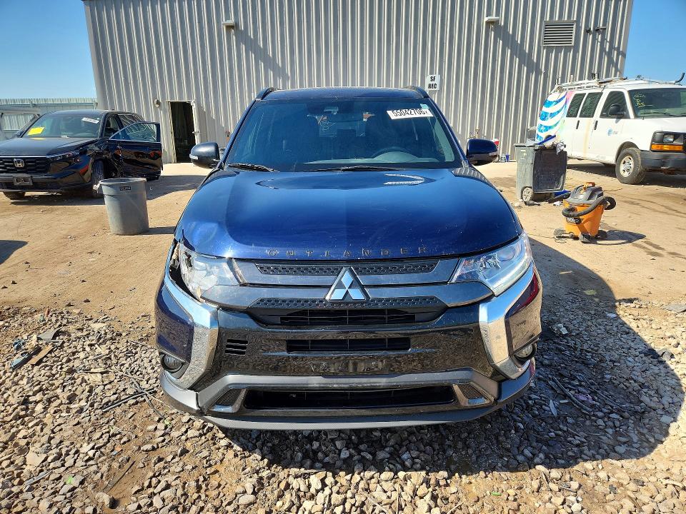 2020 Mitsubishi Outlander მანქანა იყიდება აუქციონზე, vin: JA4AZ3A38LZ027770, აუქციონის ნომერი: 55042706