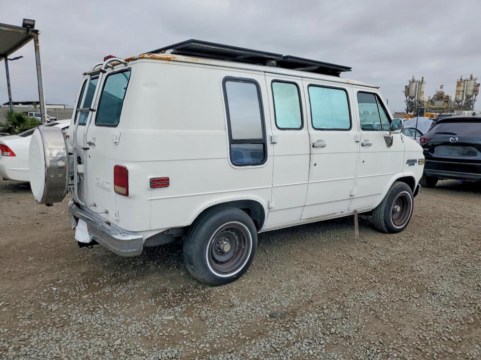 53996666 :رقم المزاد ، 2GBEG25Z3N4112908 vin ، 1992 Chevrolet G20 مزاد بيع