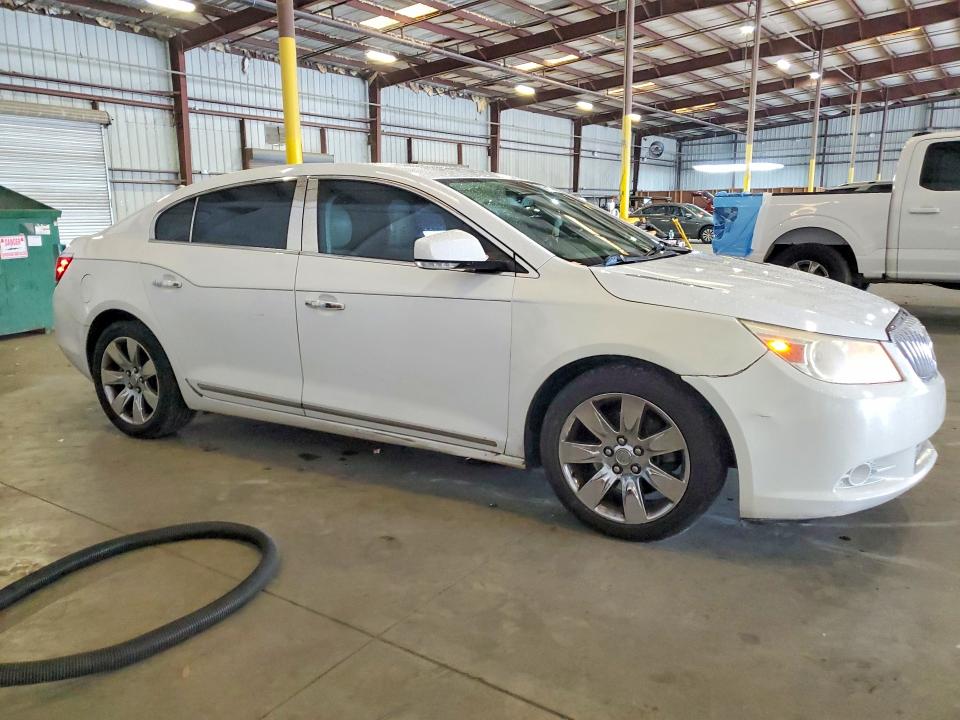 52801856 :رقم المزاد ، 1G4GC5GD2BF114475 vin ، 2011 Buick Lacrosse مزاد بيع