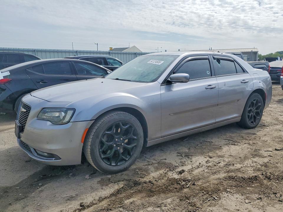 54124606 :رقم المزاد ، 2C3CCAGG8GH144984 vin ، 2016 Chrysler 300 مزاد بيع