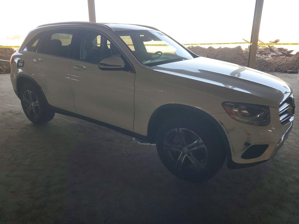 52753836 :رقم المزاد ، WDC0G4JB3HF158807 vin ، 2017 Mercedes-benz Glc مزاد بيع