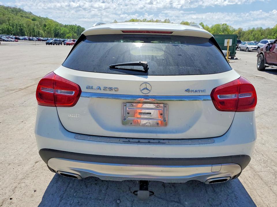 52361256 :رقم المزاد ، WDCTG4GB9FJ039092 vin ، 2015 Mercedes-benz Gla مزاد بيع