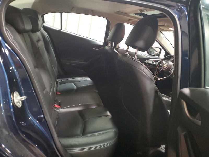 Продажа на аукционе авто 2018 Mazda 3, vin: 3MZBN1V36JM228602, номер лота: 52807456