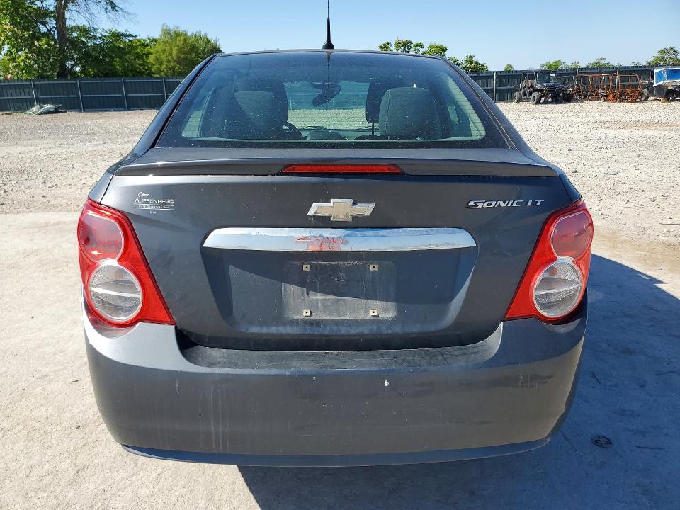 53220856 :رقم المزاد ، 1G1JC5SH4D4173801 vin ، 2013 Chevrolet Sonic مزاد بيع