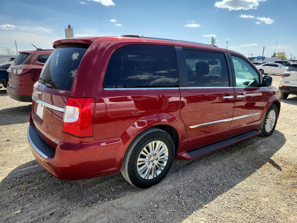 2016 Chrysler Town & Country მანქანა იყიდება აუქციონზე, vin: 2C4RC1JG8GR254233, აუქციონის ნომერი: 52760686