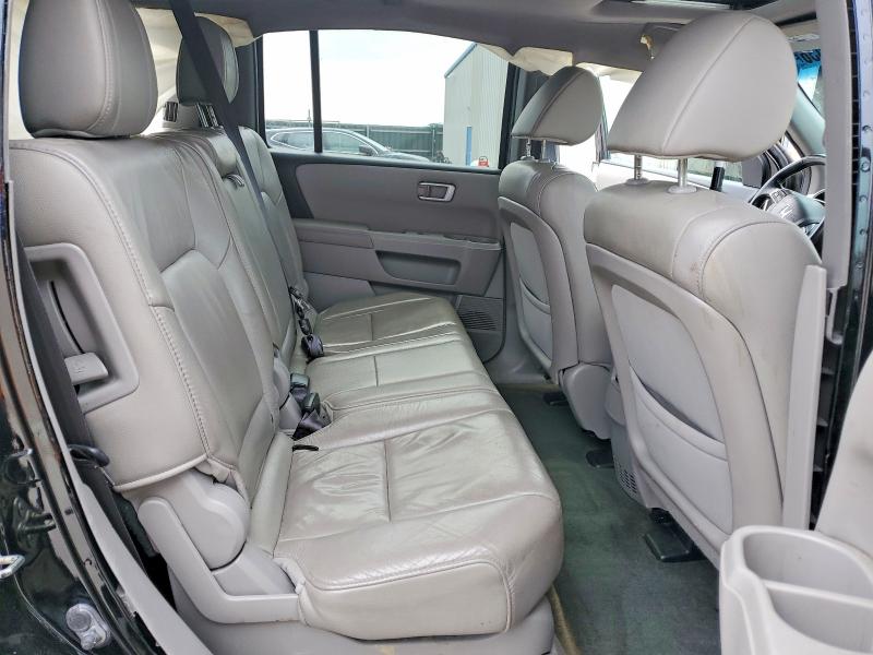 Продаж на аукціоні авто 2015 Honda Pilot, vin: 5FNYF4H56FB052977, номер лоту: 52458436