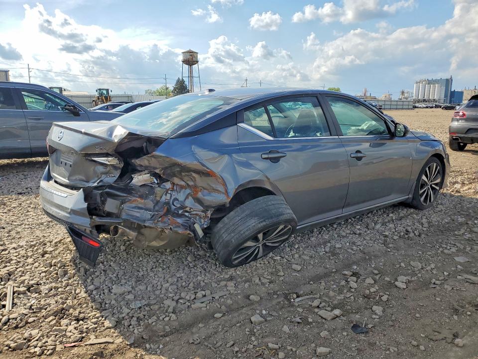 Продаж на аукціоні авто 2021 Nissan Altima, vin: 1N4BL4CW8MN397902, номер лоту: 52916936