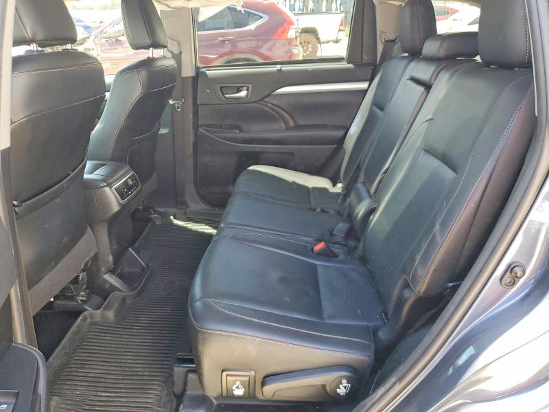 Продаж на аукціоні авто 2019 Toyota Highlander, vin: 5TDJZRFH2KS999264, номер лоту: 54897686