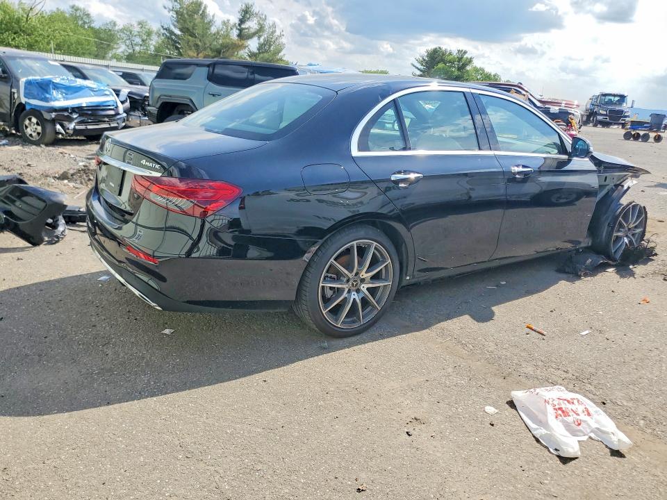 48542526 :رقم المزاد ، W1KZF8EB1PB185937 vin ، 2023 Mercedes-benz E مزاد بيع