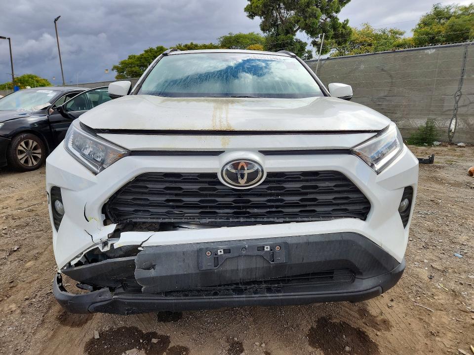 Продажа на аукционе авто 2021 Toyota Rav4, vin: 2T3W1RFV3MW125137, номер лота: 54551146