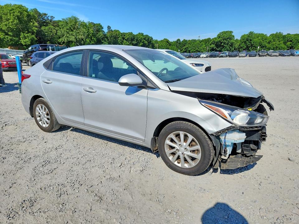 2021 Hyundai Accent მანქანა იყიდება აუქციონზე, vin: 3KPC24A68ME133393, აუქციონის ნომერი: 53762486