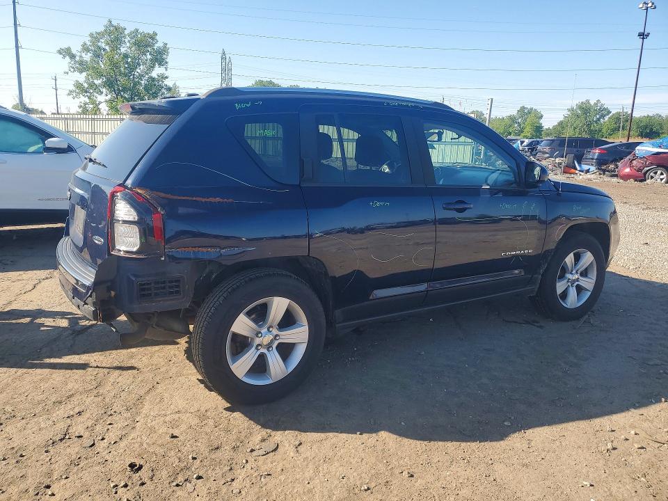 55306196 :رقم المزاد ، 1C4NJDEB7FD272700 vin ، 2015 Jeep Compass مزاد بيع