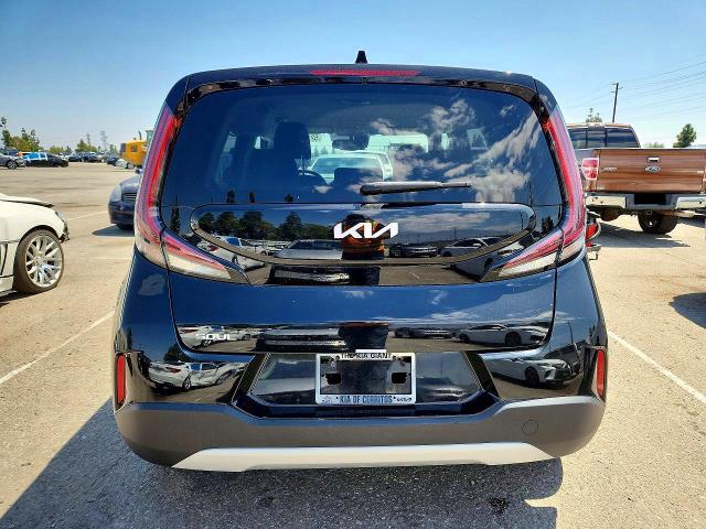 2024 Kia Soul მანქანა იყიდება აუქციონზე, vin: KNDJ23AU8R7235641, აუქციონის ნომერი: 52196306