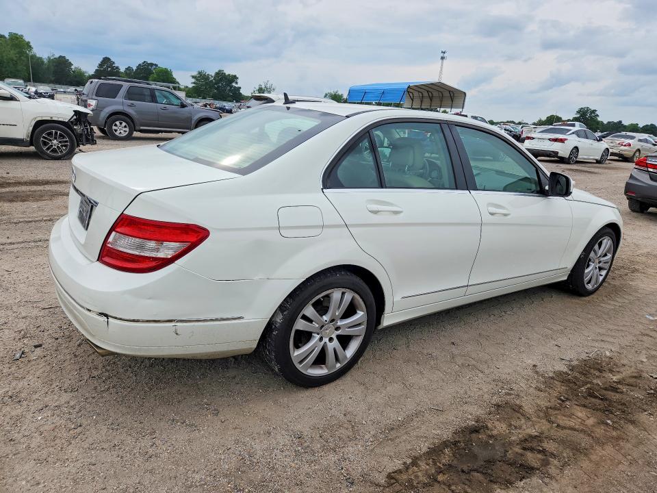 50641156 :رقم المزاد ، WDDGF54X09R050669 vin ، 2009 Mercedes-benz C مزاد بيع
