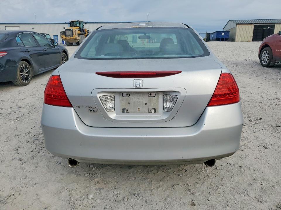 53161696 :رقم المزاد ، 1HGCM66537A001284 vin ، 2007 Honda Accord مزاد بيع
