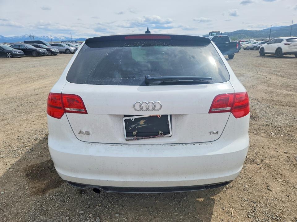 2013 Audi A3 მანქანა იყიდება აუქციონზე, vin: WAUBJAFM9DA022744, აუქციონის ნომერი: 52102366