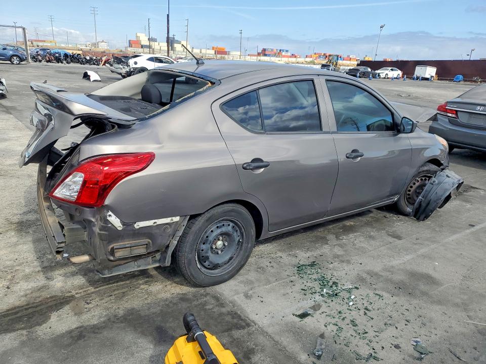 2016 Nissan Versa მანქანა იყიდება აუქციონზე, vin: 3N1CN7APXGL851516, აუქციონის ნომერი: 55250476