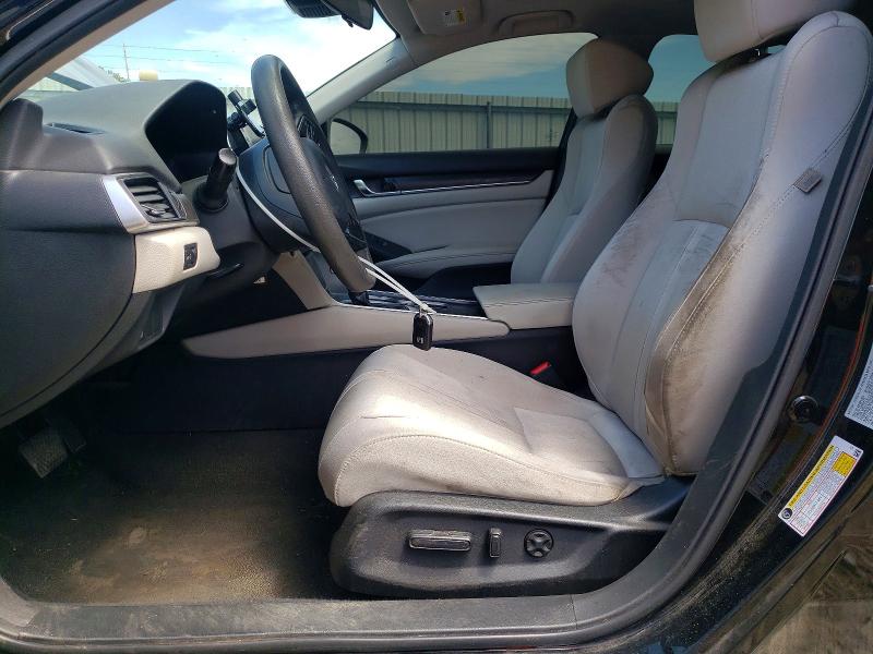 2018 Honda Accord მანქანა იყიდება აუქციონზე, vin: 1HGCV1F49JA261879, აუქციონის ნომერი: 52203376
