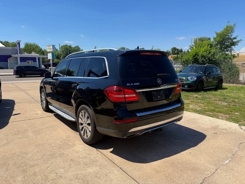 53578736 :رقم المزاد ، 4JGDF6EE9HA837080 vin ، 2017 Mercedes-benz Gls مزاد بيع
