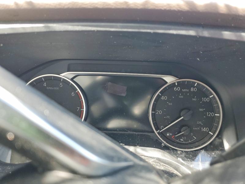 53142486 :رقم المزاد ، 5N1BT3BA1NC725373 vin ، 2022 Nissan Rogue مزاد بيع
