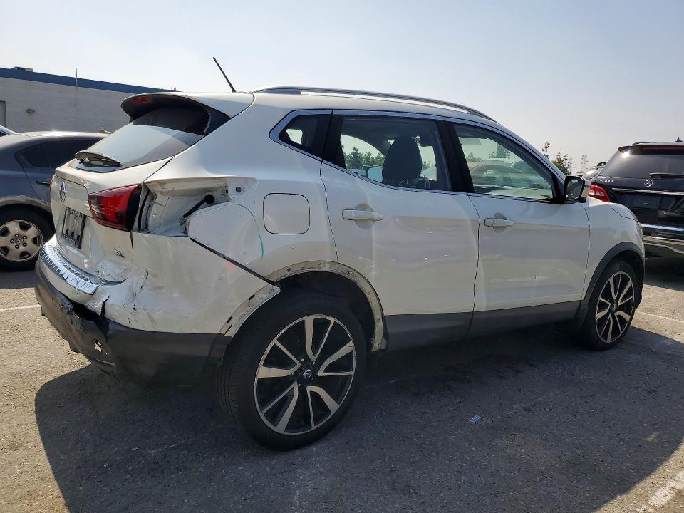 2017 Nissan Rogue Sport მანქანა იყიდება აუქციონზე, vin: JN1BJ1CP1HW035601, აუქციონის ნომერი: 54337566
