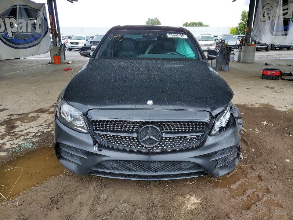 55068166 :رقم المزاد ، WDDZF6EB3HA201065 vin ، 2017 Mercedes-benz E مزاد بيع